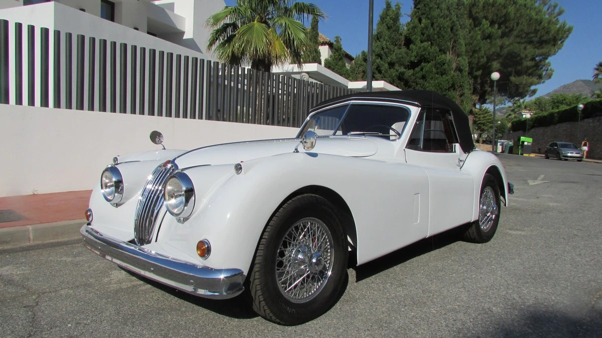 1956 Jaguar XK140 DHC Drophead - Image 20 of 30