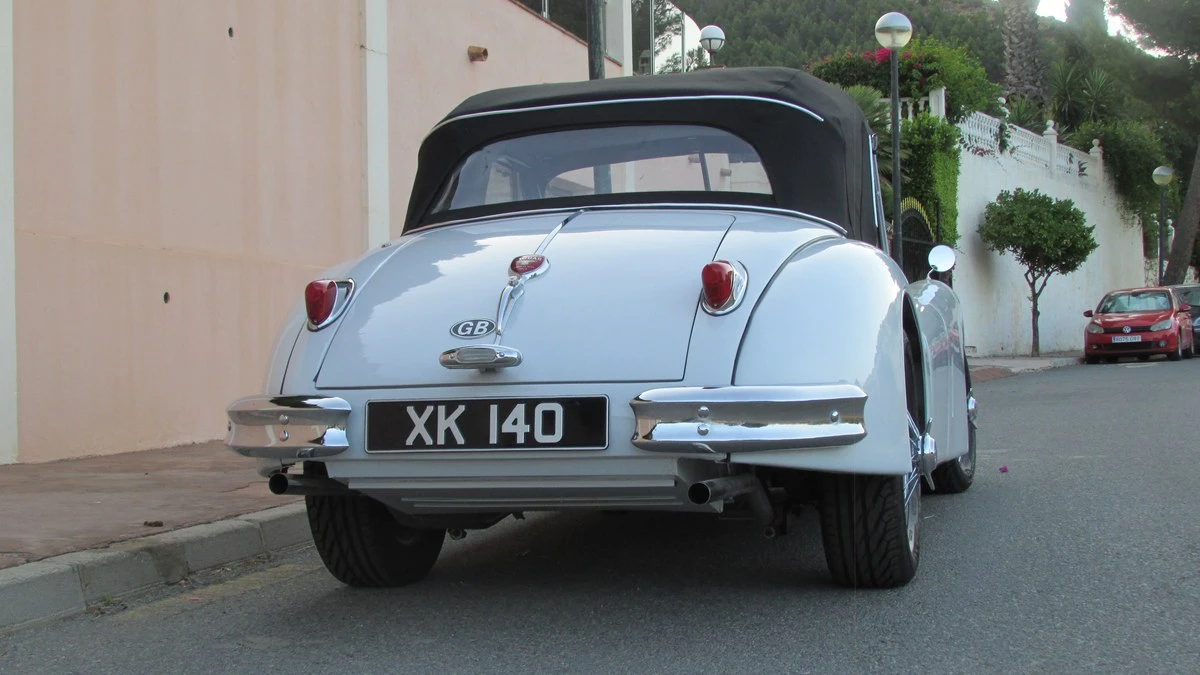 1956 Jaguar XK140 DHC Drophead - Image 27 of 30