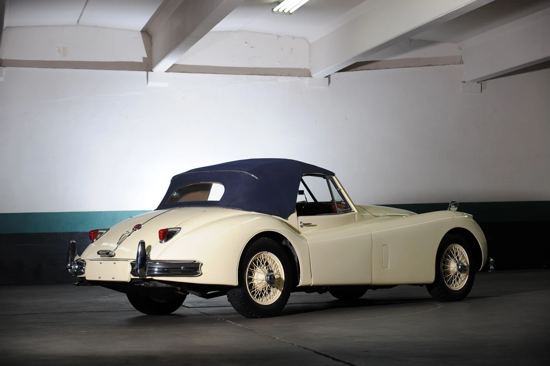 1956 Jaguar XK140 DHC Drophead - Image 6 of 6