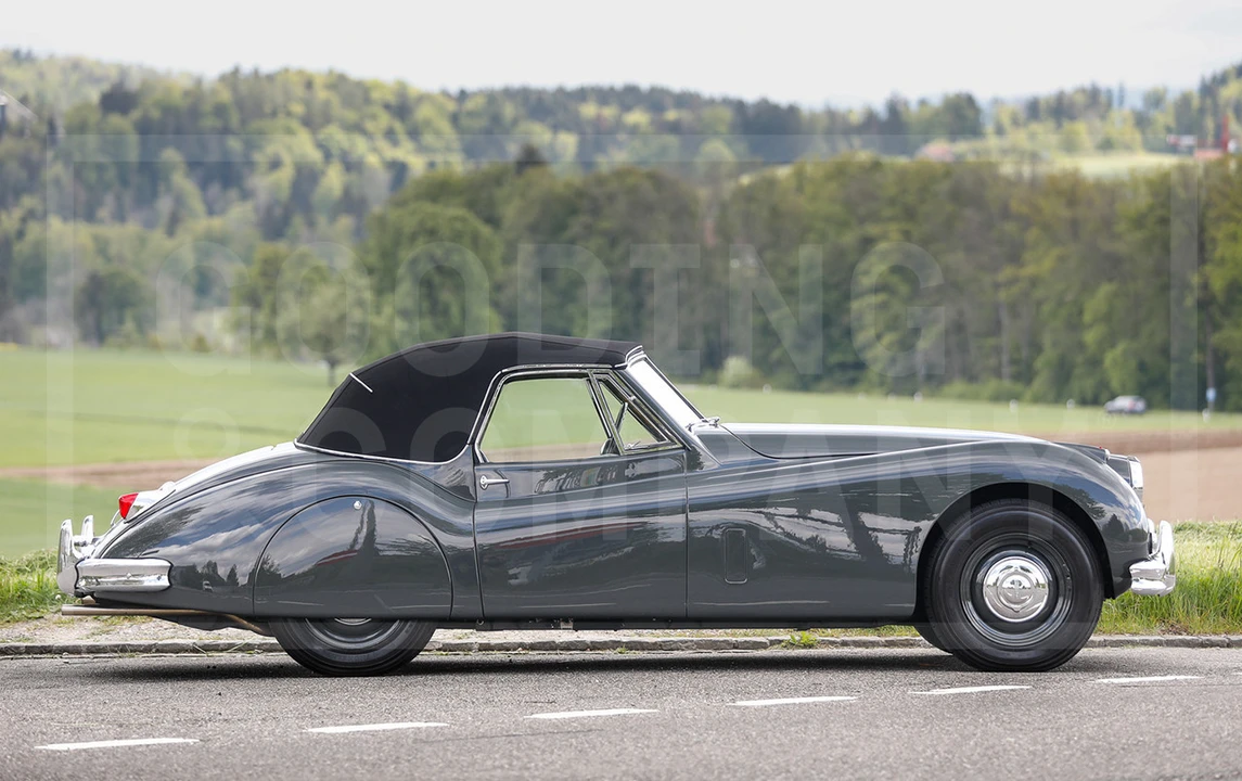 1956 Jaguar XK140 DHC Drophead - Image 9 of 17