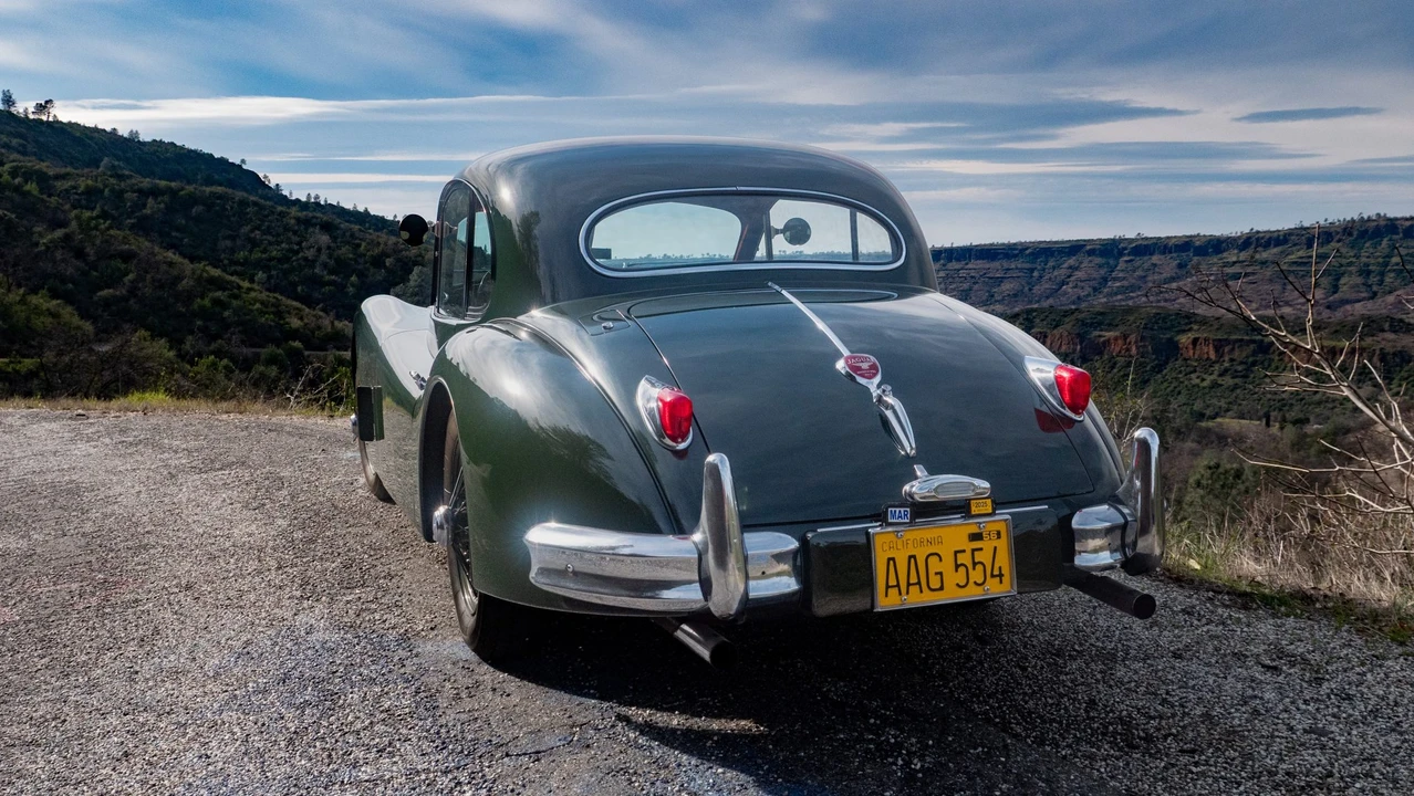 1956 Jaguar XK140 FHC Coupe - Image 15 of 31