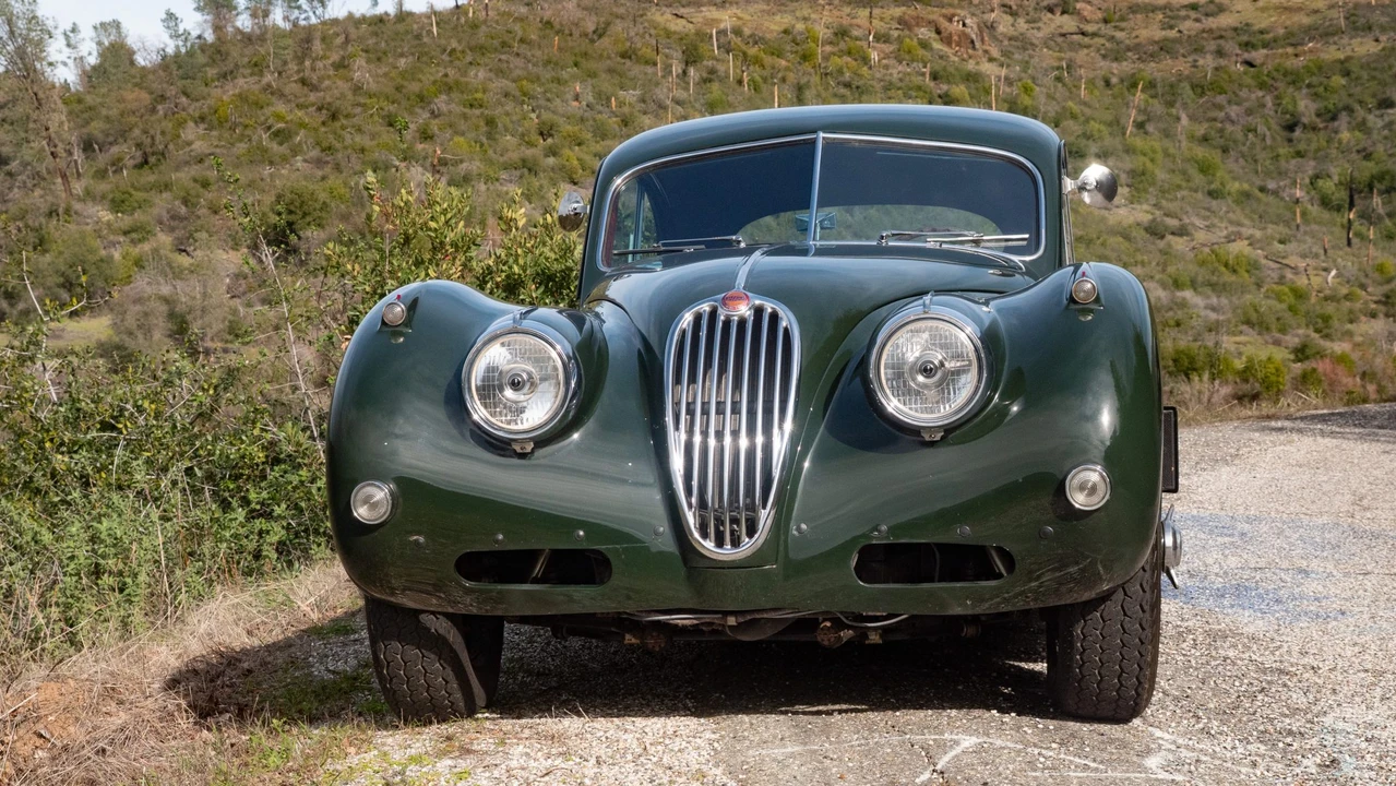 1956 Jaguar XK140 FHC Coupe - Image 5 of 31