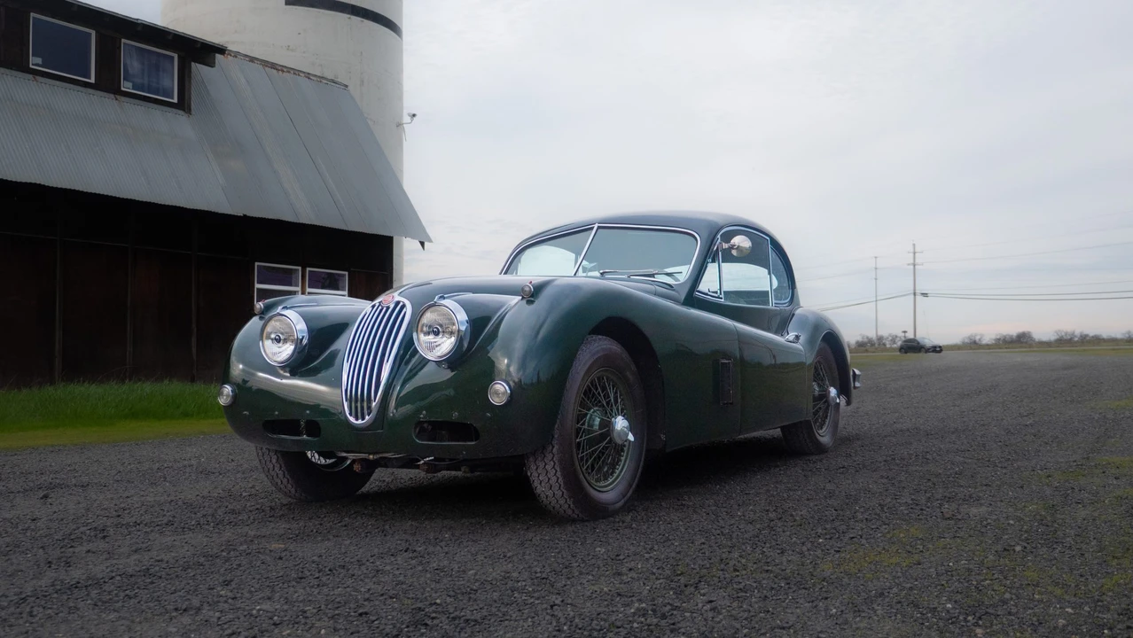 1956 Jaguar XK140 FHC Coupe - Image 31 of 31