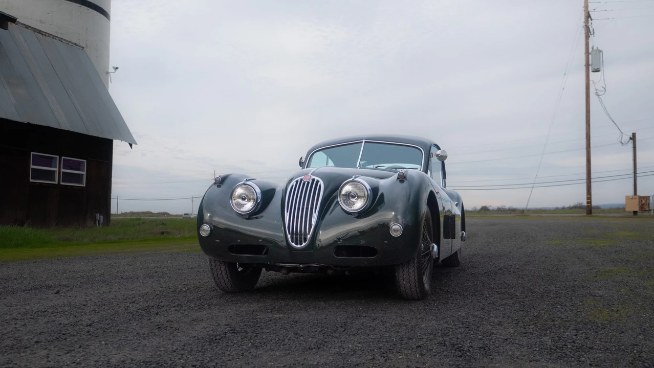 1956 Jaguar XK140 FHC Coupe - Image 28 of 31