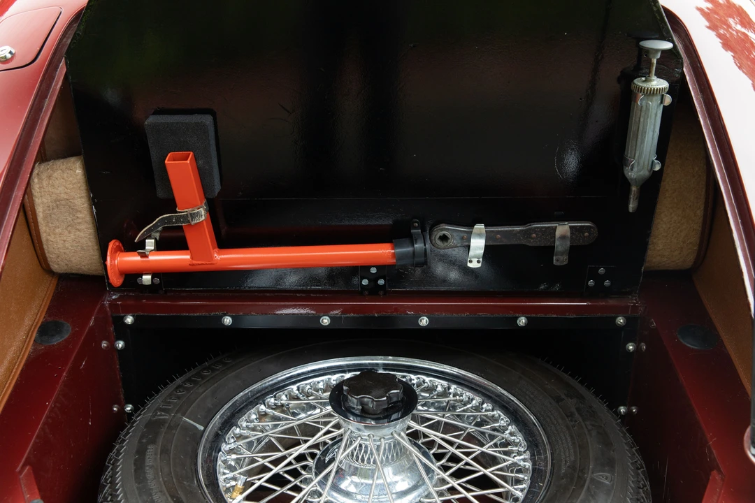 1956 Jaguar XK140 FHC Coupe - Image 21 of 31
