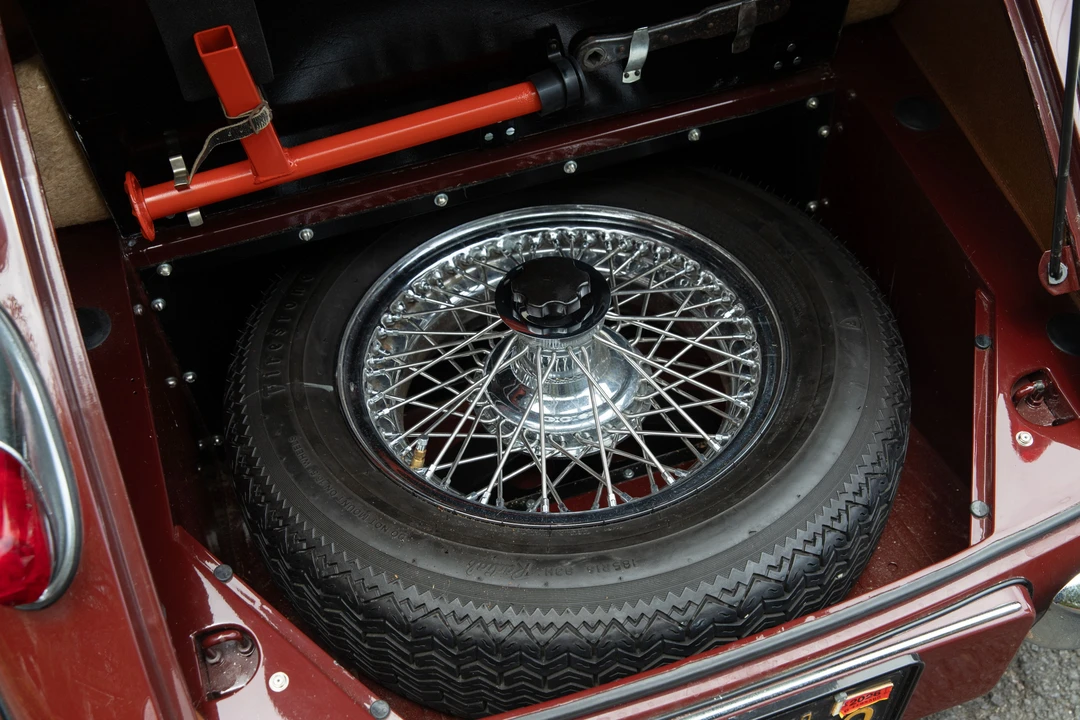 1956 Jaguar XK140 FHC Coupe - Image 22 of 31