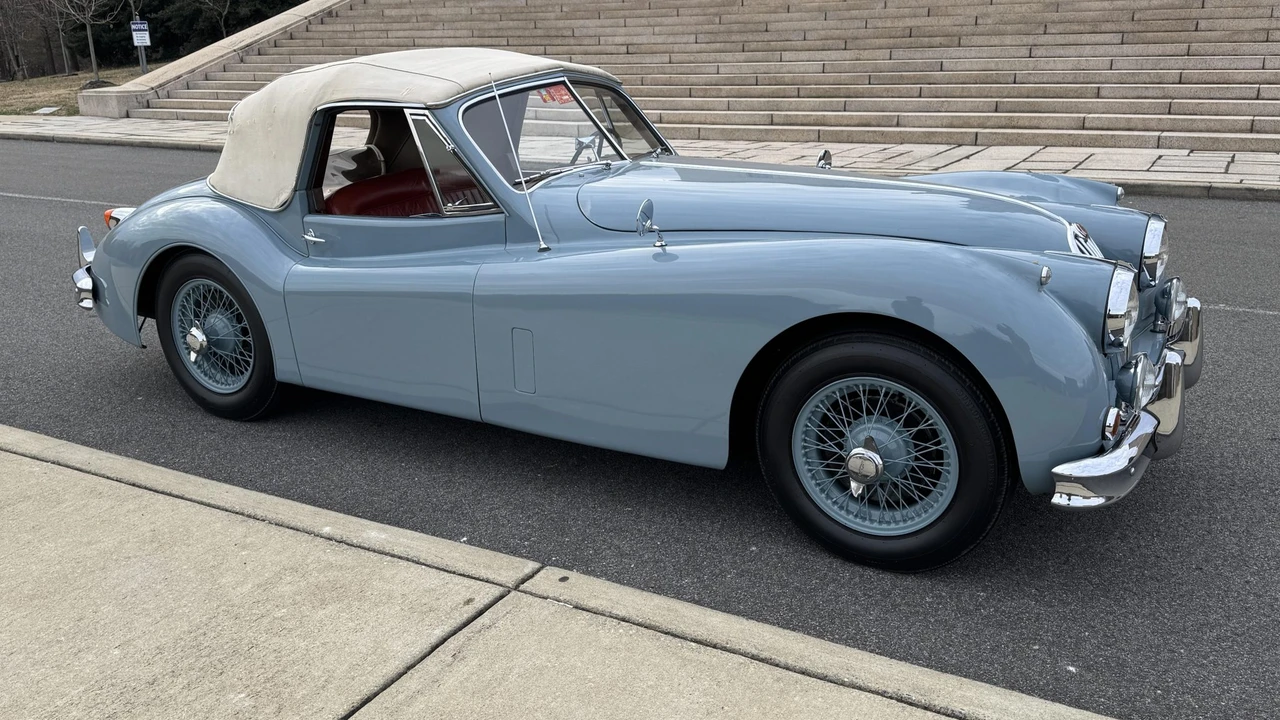 1956 Jaguar XK140 DHC Drophead - Image 30 of 31