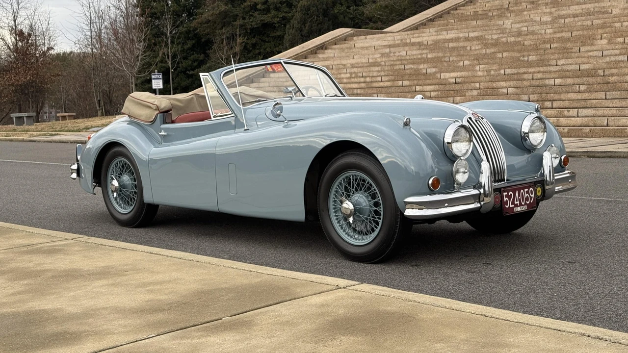 1956 Jaguar XK140 DHC Drophead - Image 12 of 31