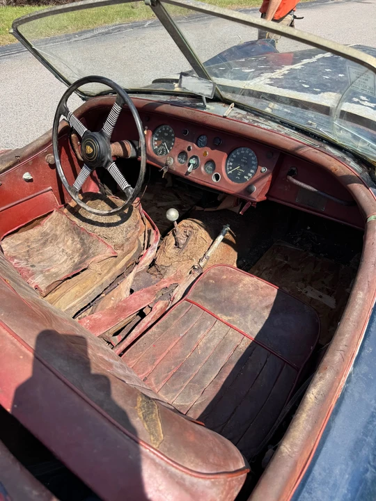 1956 Jaguar XK140 OTS Roadster - Image 18 of 31