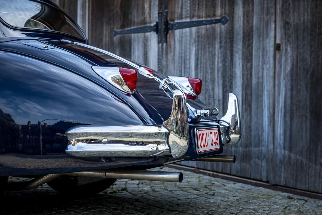 1956 Jaguar XK140 - Image 11 of 31