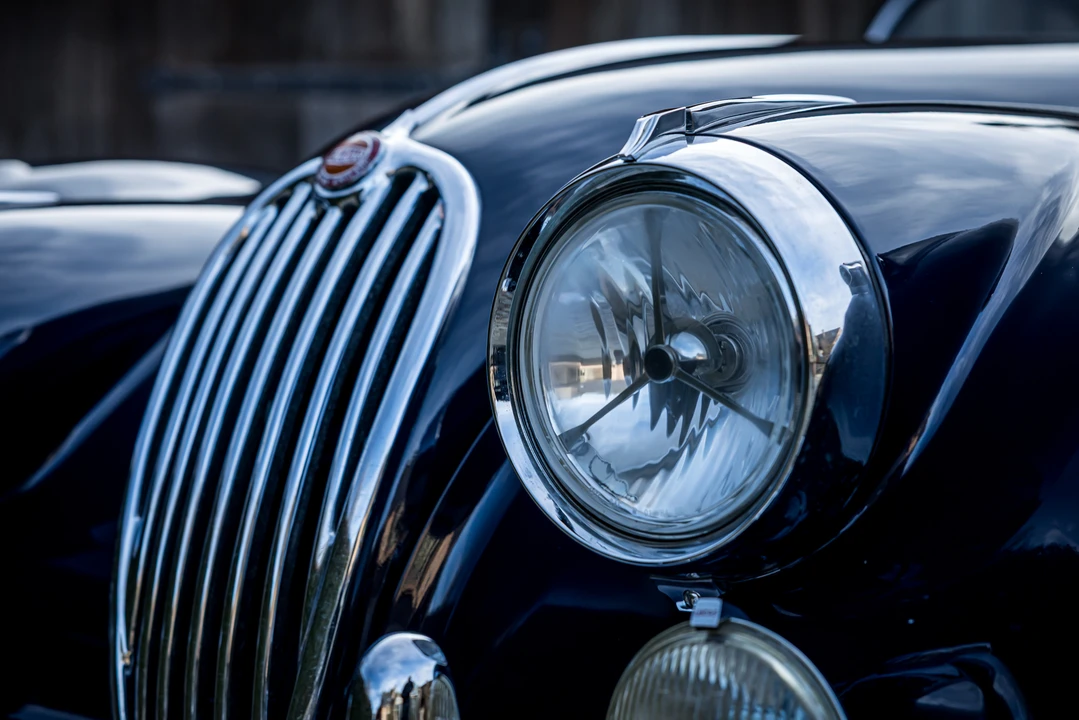 1956 Jaguar XK140 - Image 17 of 31