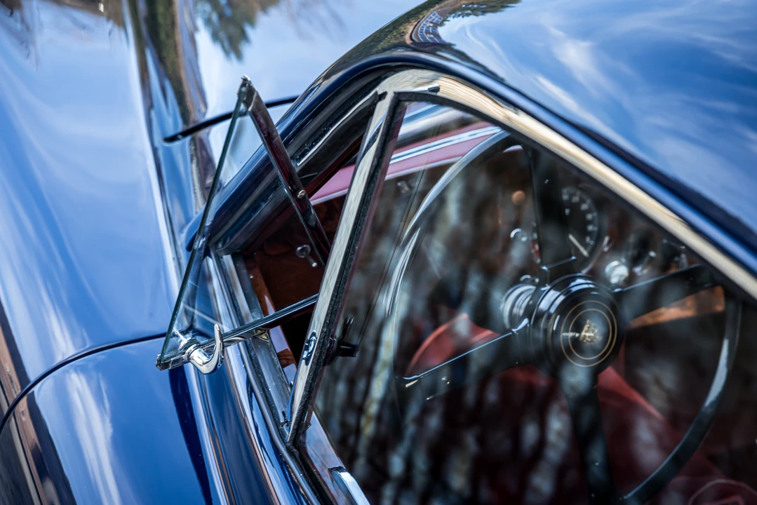1956 Jaguar XK140 - Image 27 of 31