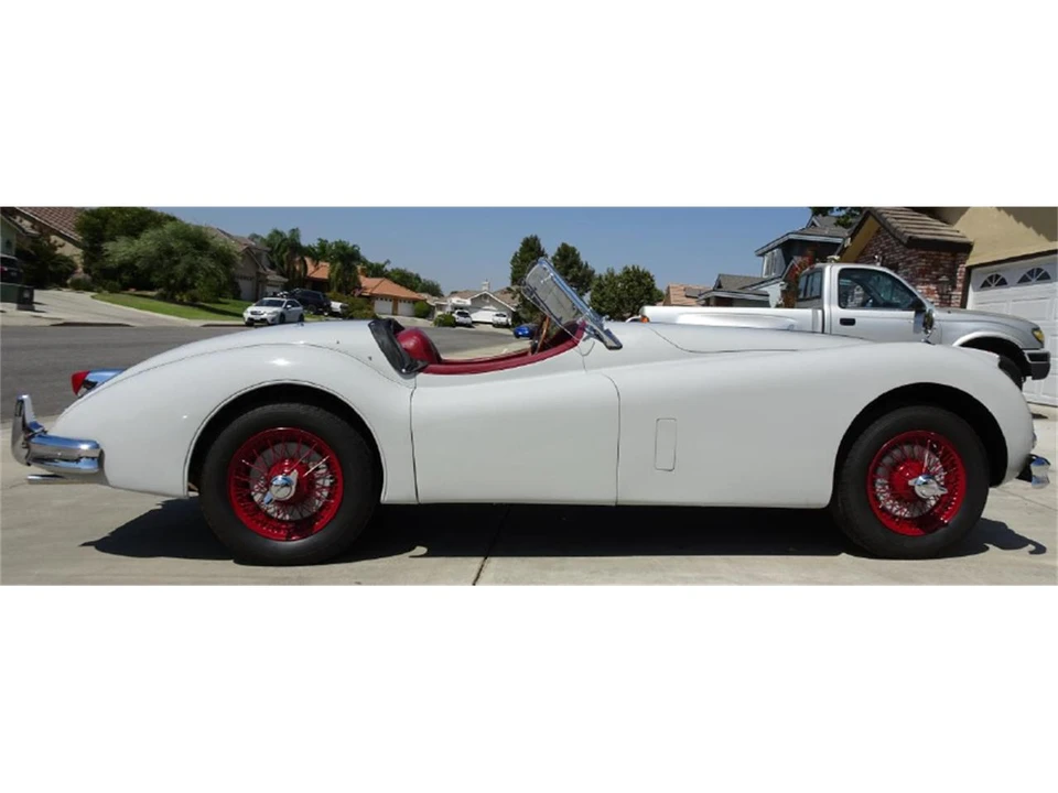 1956 Jaguar XK140 - Image 4 of 31