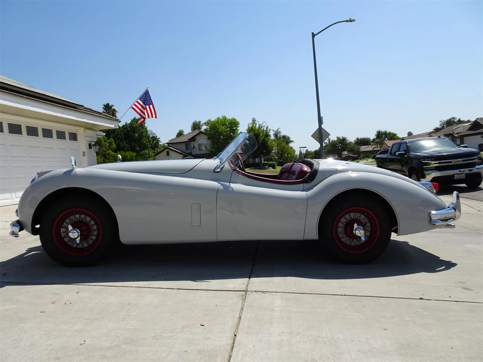 1956 Jaguar XK140 - Image 5 of 31