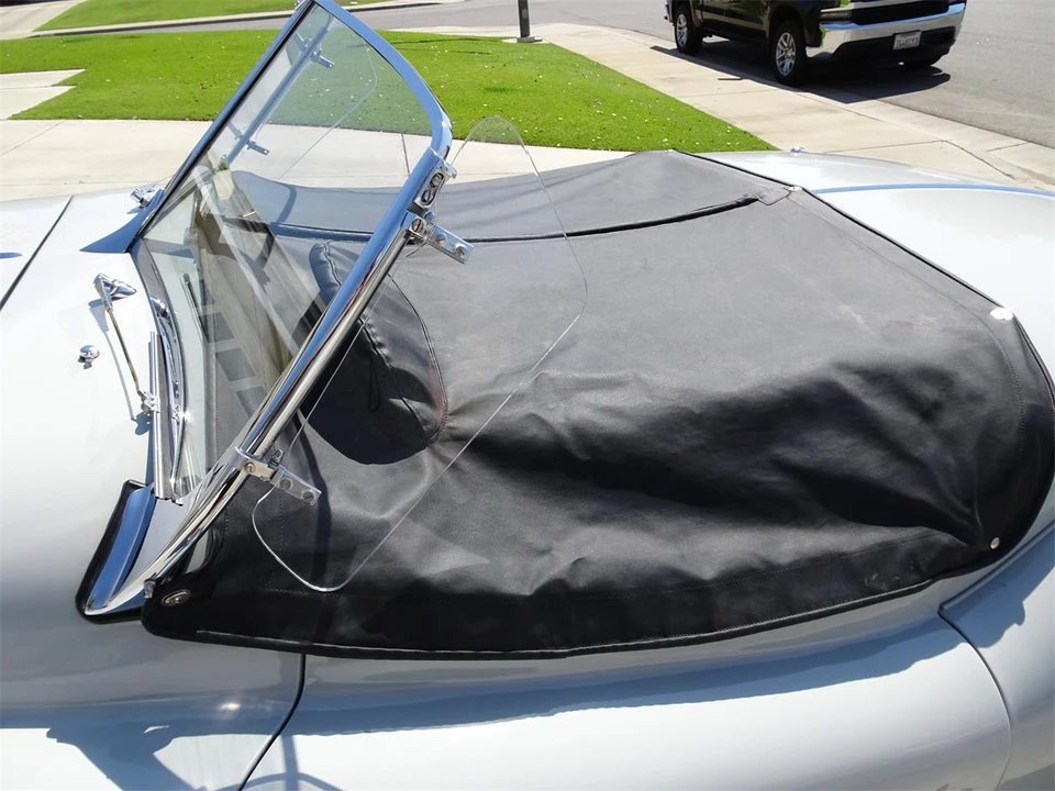 1956 Jaguar XK140 - Image 17 of 31