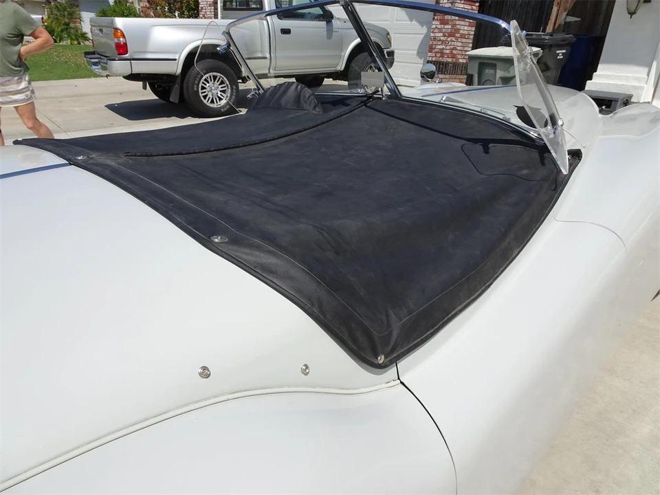 1956 Jaguar XK140 - Image 19 of 31