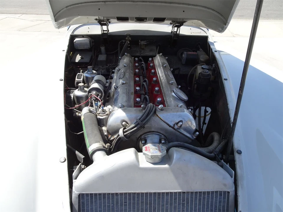 1956 Jaguar XK140 - Image 22 of 31