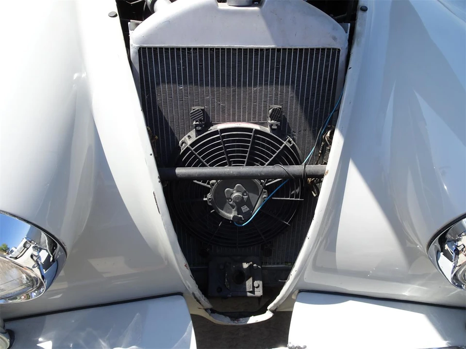 1956 Jaguar XK140 - Image 23 of 31