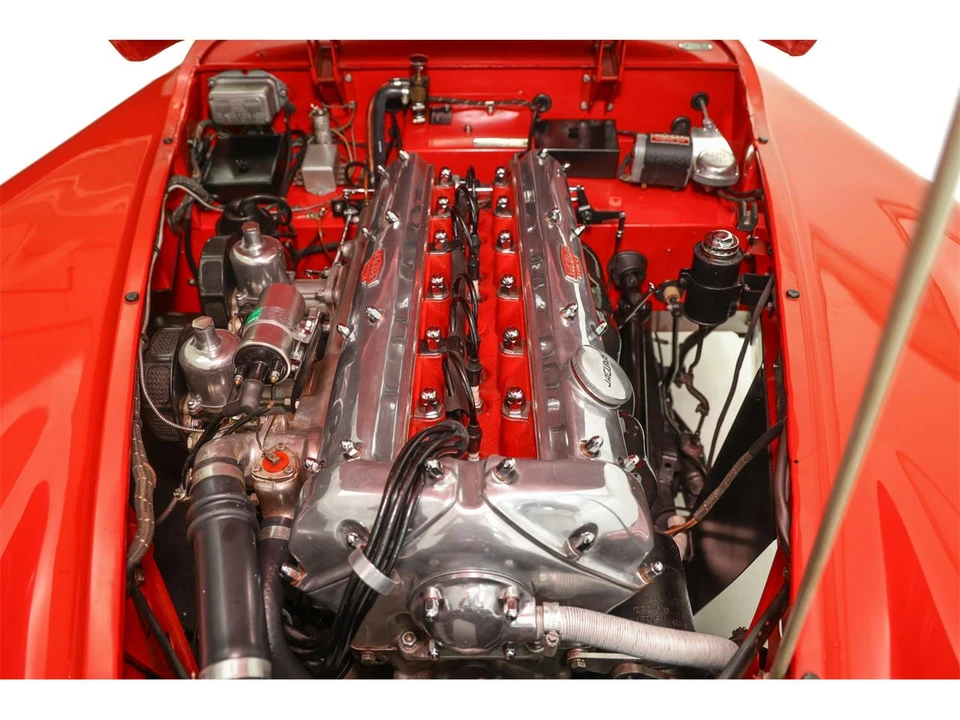 1956 Jaguar XK140 - Image 9 of 31