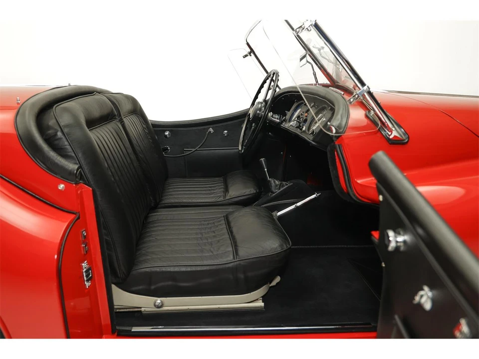 1956 Jaguar XK140 - Image 6 of 31