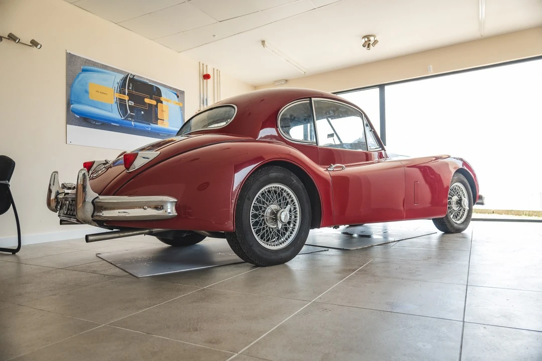 1956 Jaguar XK150 - Image 5 of 30