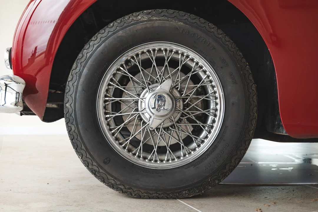 1956 Jaguar XK150 - Image 12 of 30