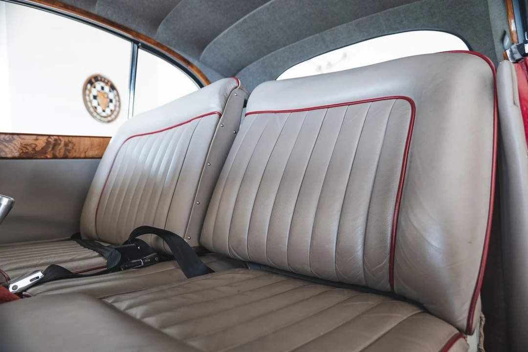 1956 Jaguar XK150 - Image 19 of 30