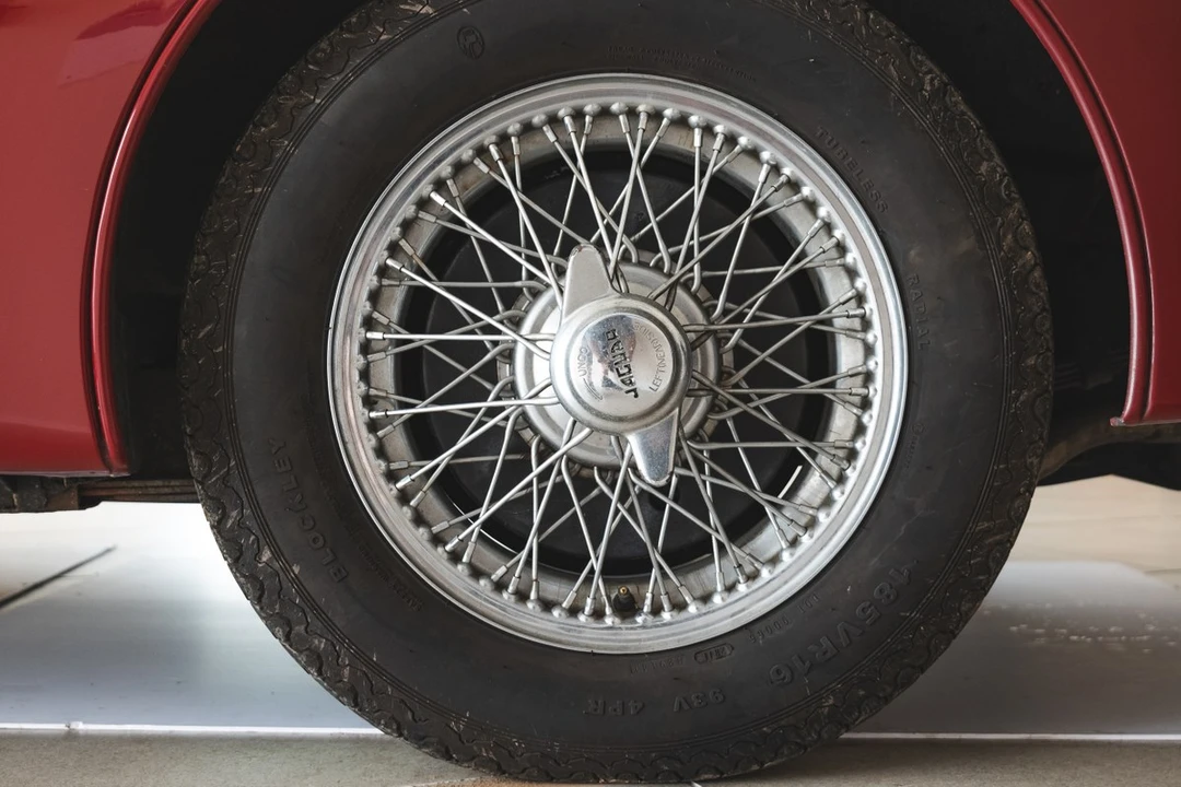 1956 Jaguar XK150 - Image 13 of 30
