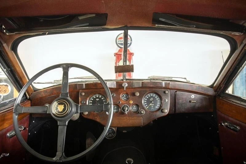 1956 Jaguar XK140 - Image 9 of 20