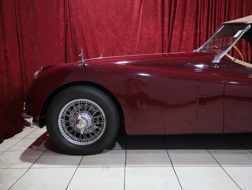 1956 Jaguar XK140 - Image 3 of 17