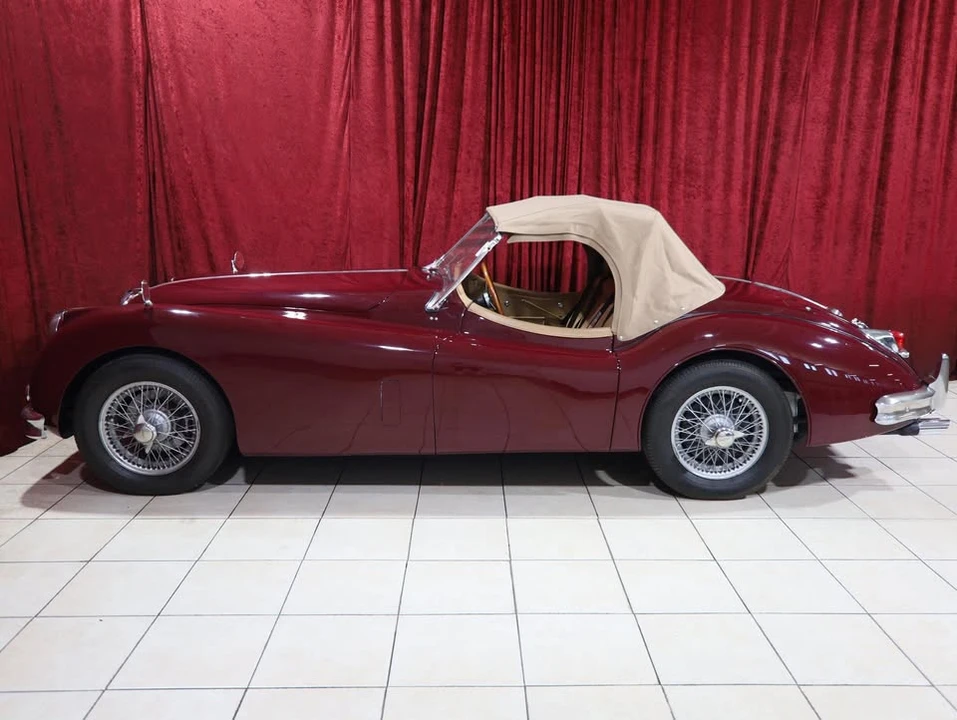 1956 Jaguar XK140 - Image 2 of 17