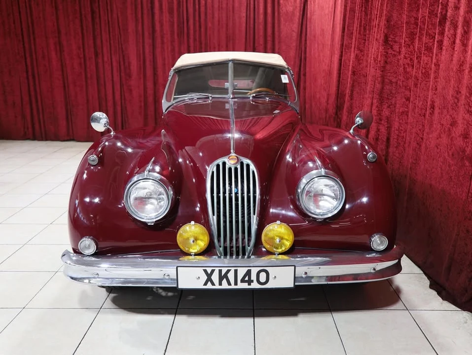 1956 Jaguar XK140 - Image 7 of 17