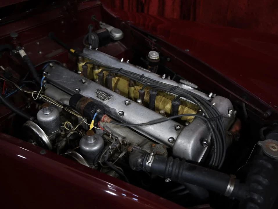 1956 Jaguar XK140 - Image 15 of 17