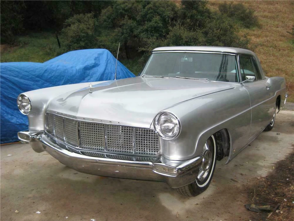 1956 Lincoln Continental Mark II - Image 2 of 4