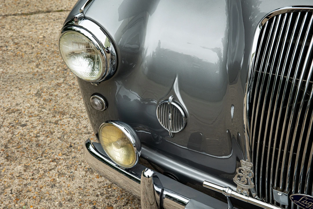 1956 Lagonda - Image 25 of 31