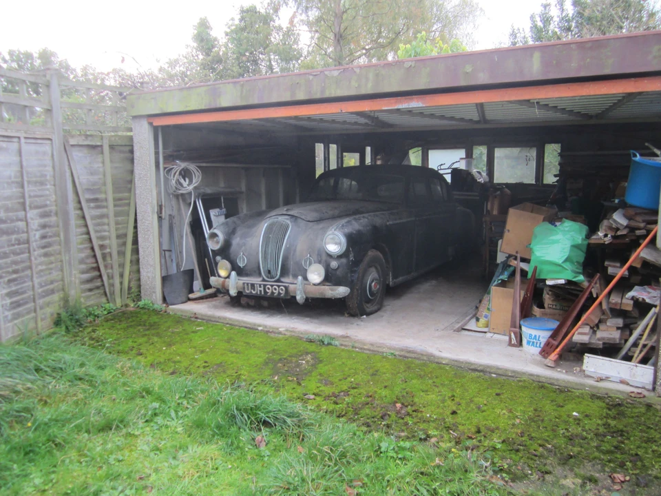 1956 Lagonda - Image 2 of 10