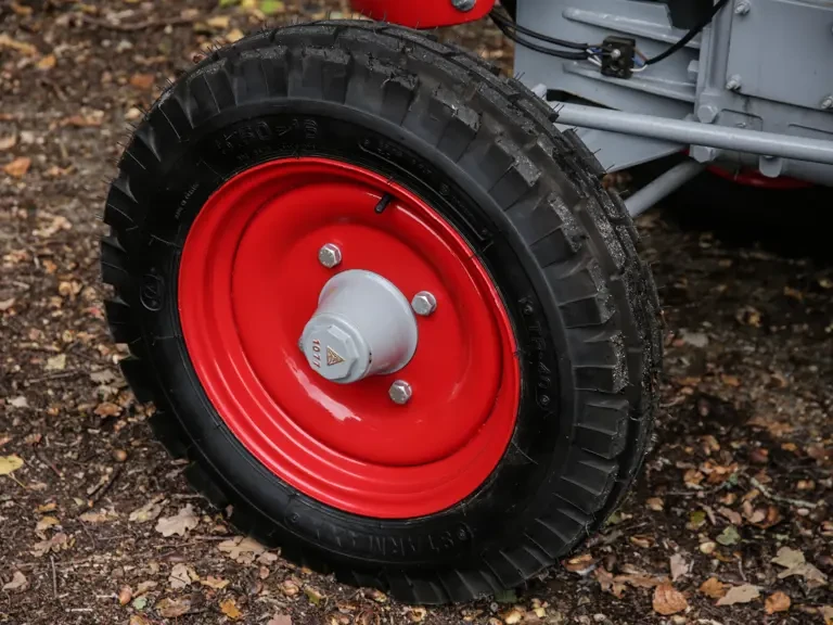 1956 Lamborghini Tractors - Image 18 of 31