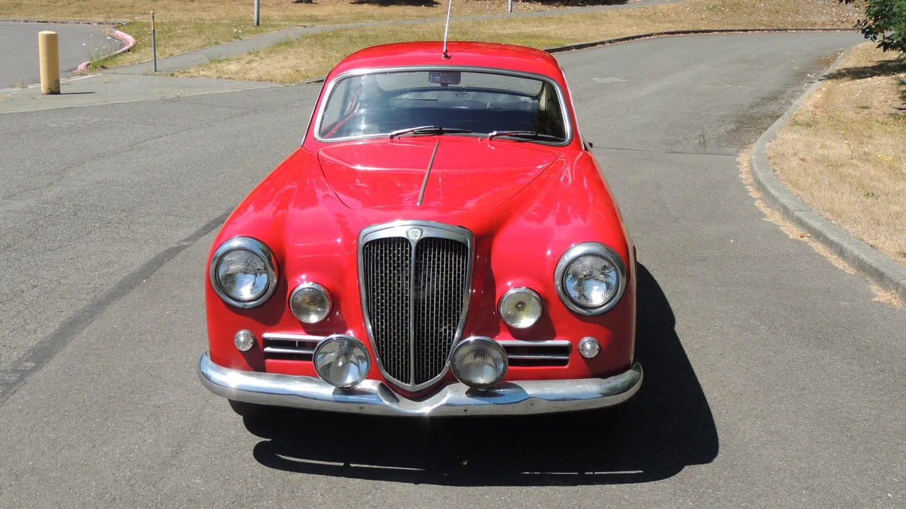 1956 Lancia Aurelia - Image 15 of 31