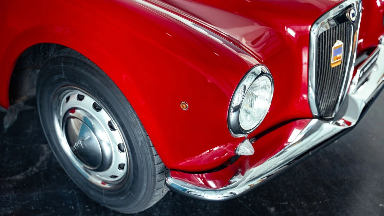 1956 Lancia Aurelia - Image 24 of 31