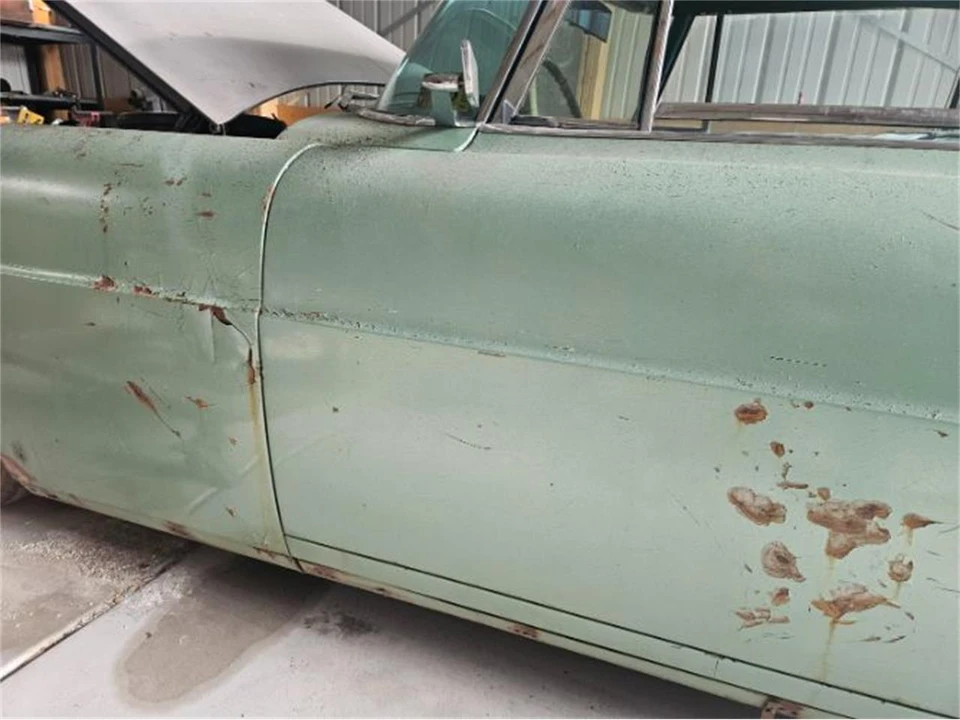1956 Lincoln Continental - Image 8 of 30