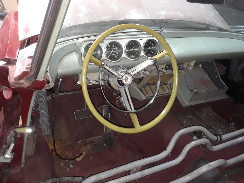 1956 Lincoln Continental - Image 17 of 21