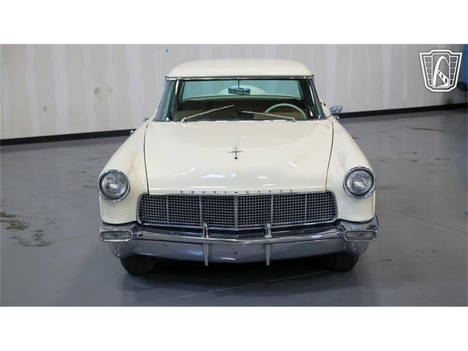 1956 Lincoln Continental - Image 26 of 31