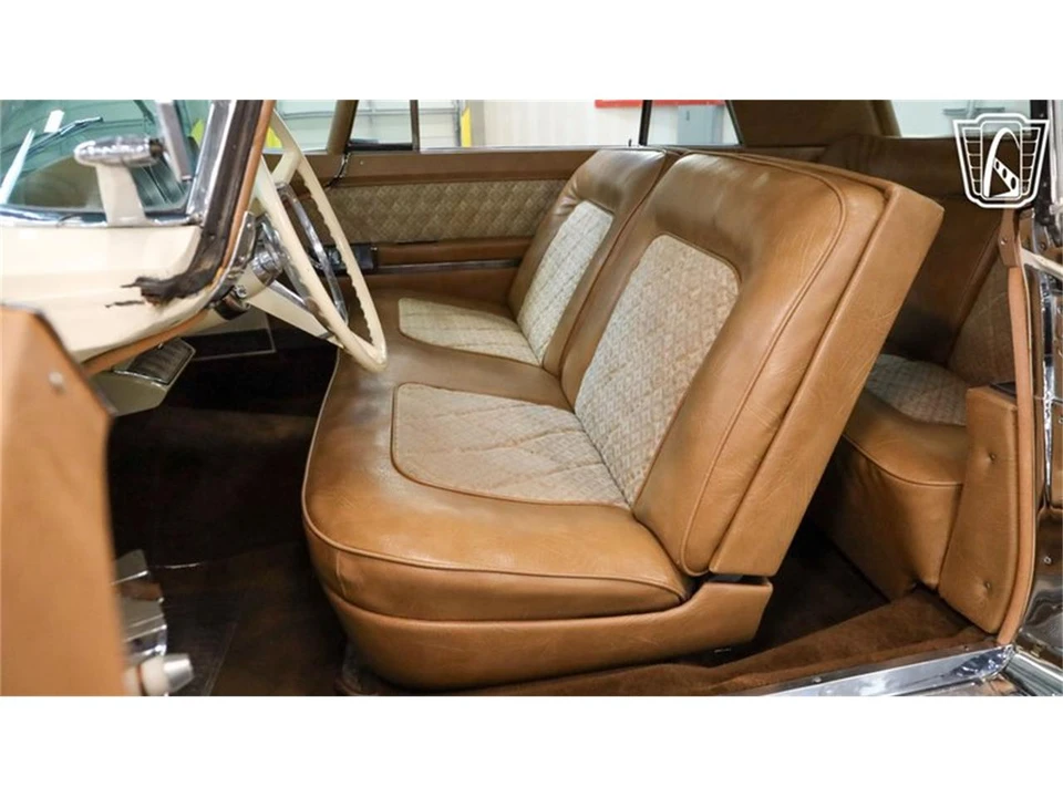 1956 Lincoln Continental - Image 12 of 31