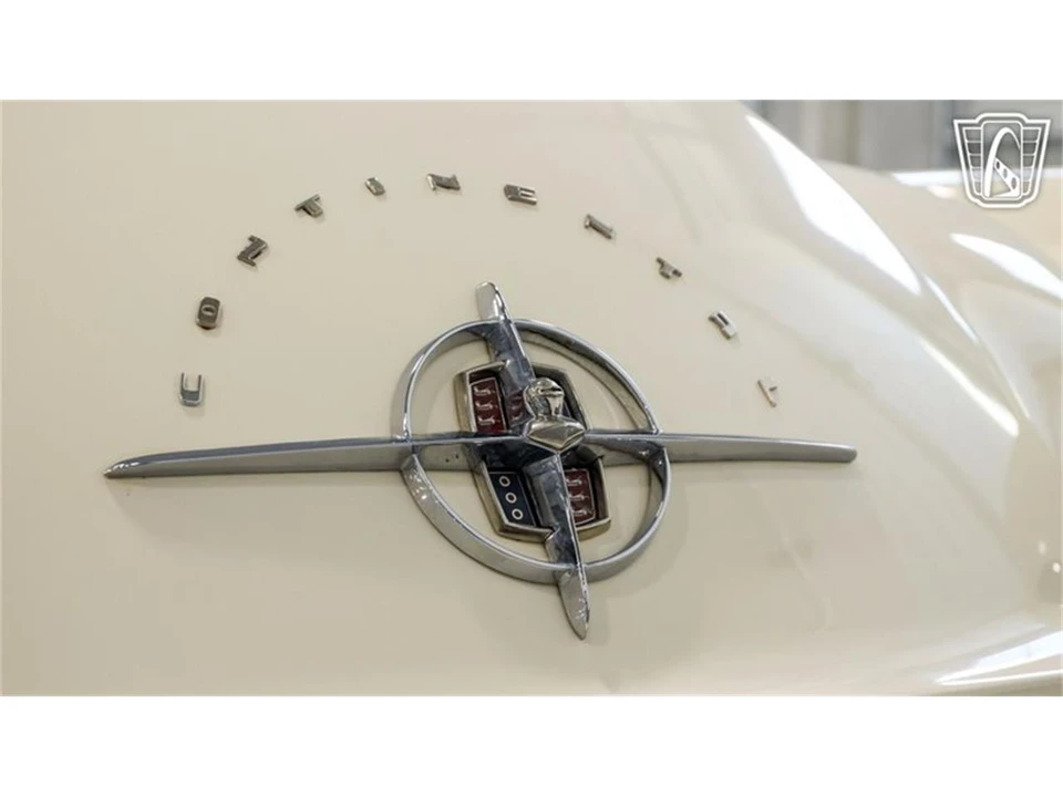 1956 Lincoln Continental - Image 8 of 31