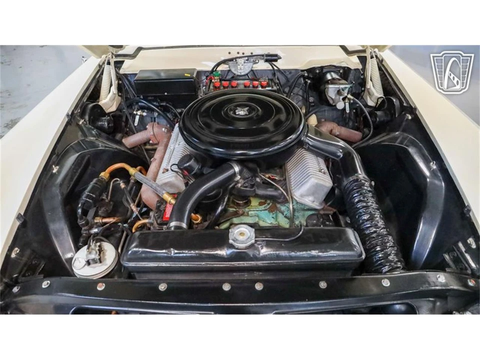 1956 Lincoln Continental - Image 10 of 31