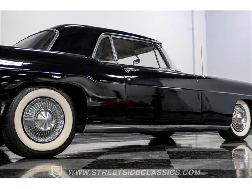 1956 Lincoln Continental - Image 26 of 31