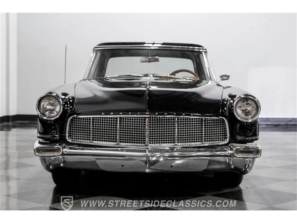 1956 Lincoln Continental - Image 17 of 31