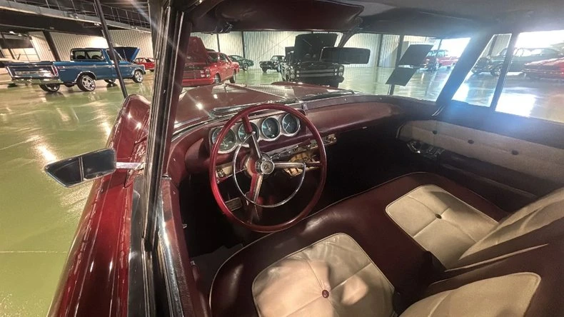 1956 Lincoln Continental - Image 6 of 7