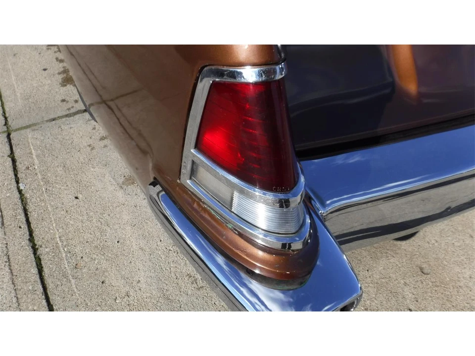 1956 Lincoln Continental Mark II - Image 6 of 31