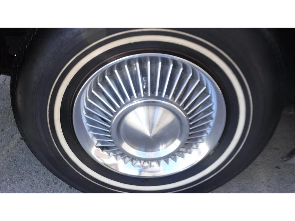 1956 Lincoln Continental Mark II - Image 19 of 31